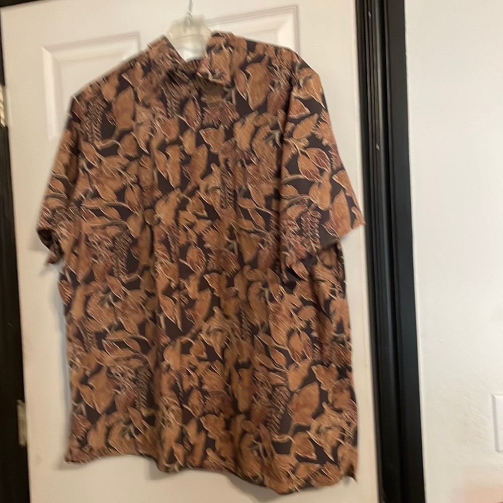 Mens casual shirt